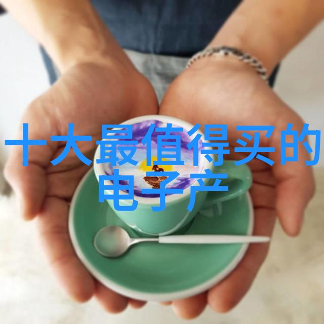 在选择客厅壁纸时应注意哪些因素来确保美观与耐用性同时兼顾呢