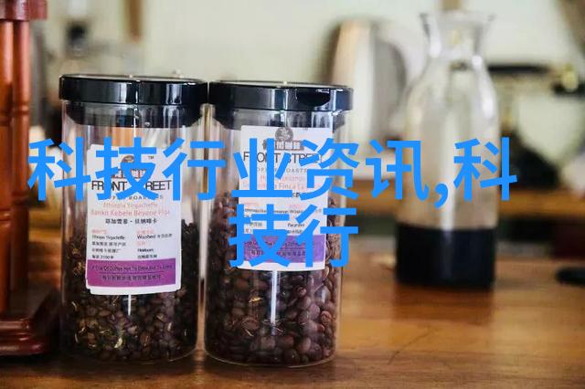 实用与美观并存高效的简约客厅布局设计案例分析